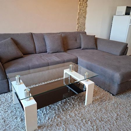 Flat At The Edge Of The Center + Parking Apartamento Budapeste Exterior foto