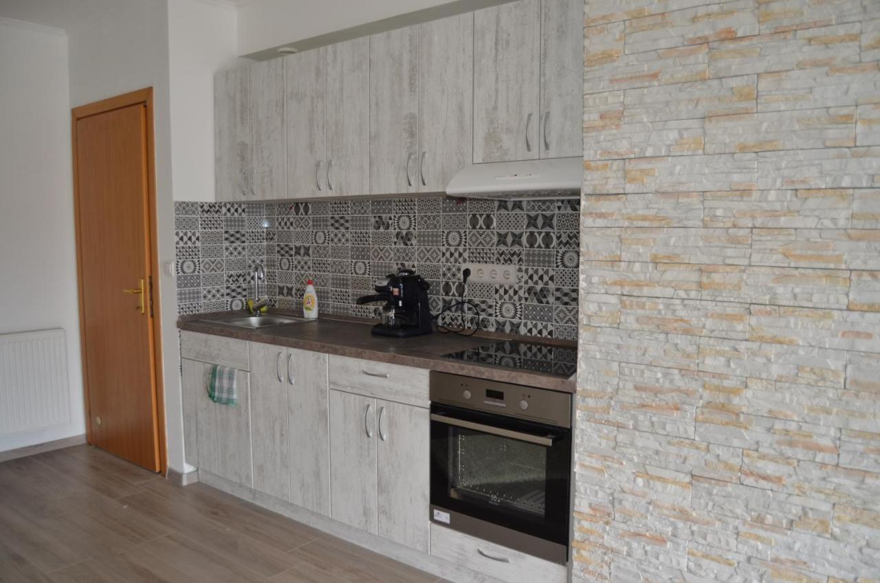 Flat At The Edge Of The Center + Parking Apartamento Budapeste Exterior foto